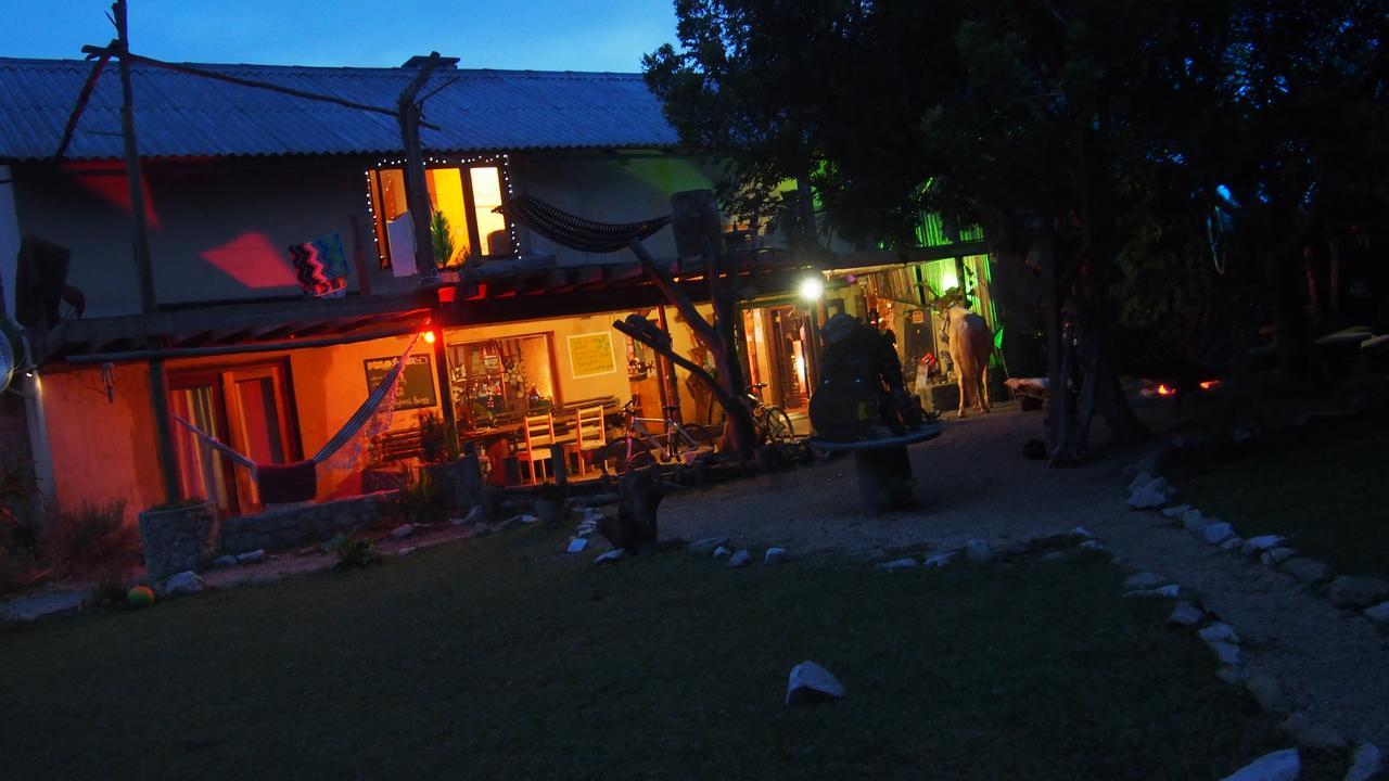 Dijembe Backpackers Lodge Stormsrivier Buitenkant foto