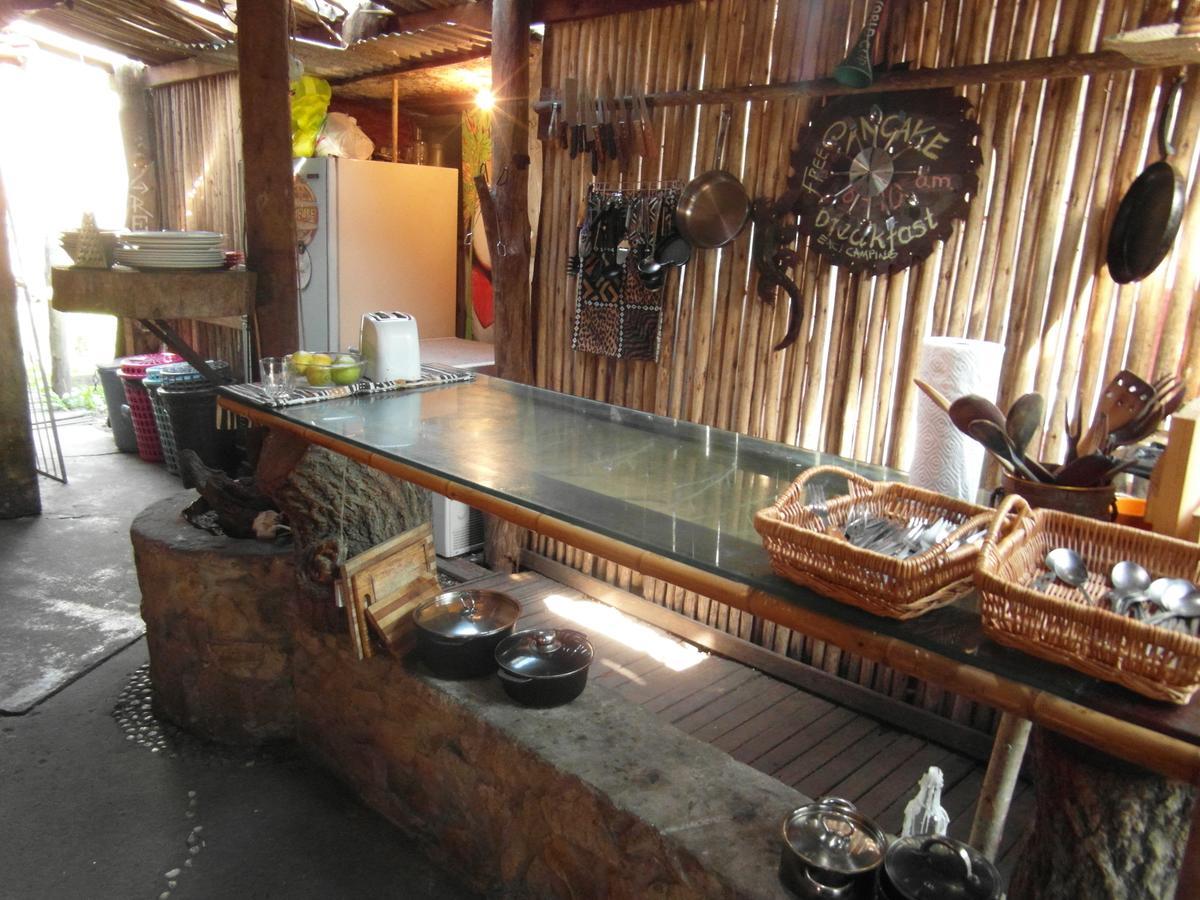 Dijembe Backpackers Lodge Stormsrivier Buitenkant foto