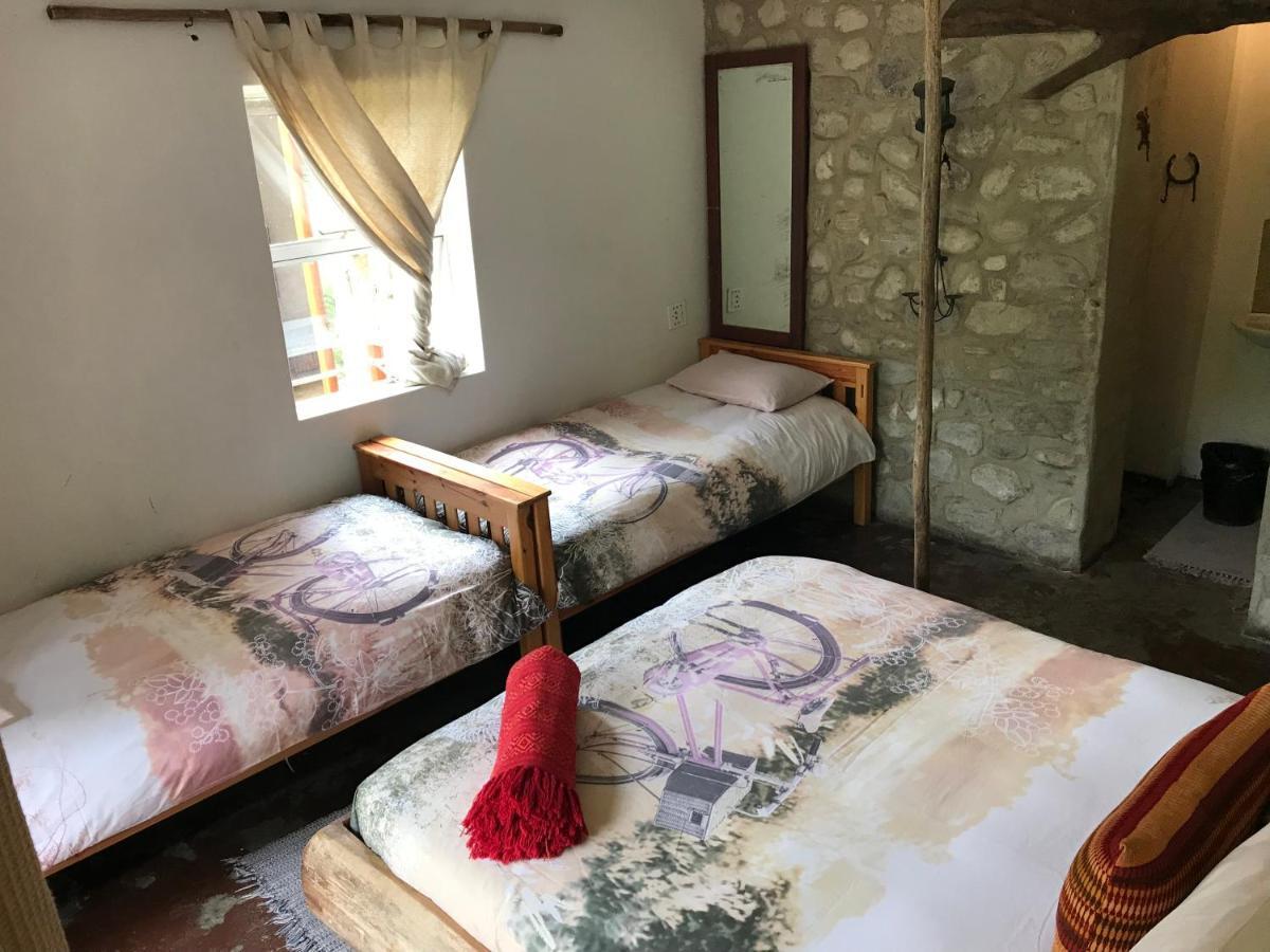Dijembe Backpackers Lodge Stormsrivier Buitenkant foto